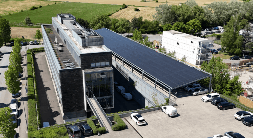 Solaire, mobilité électrique et intelligence énergétique